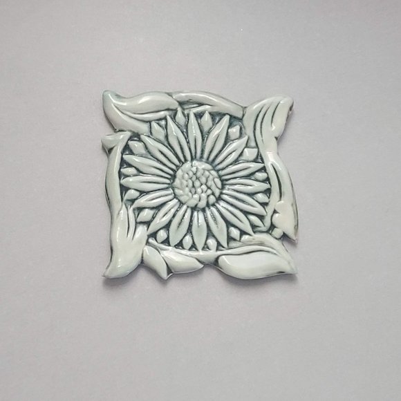 Floral Ceramic Tile Hot Plate - Picture 1 of 6